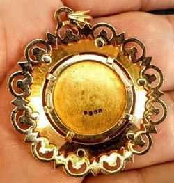 Louis Armand Rault Female Profile Highly Embellished 3.5 CM Total Width Pendant Reverset Sold For €243 July 2019